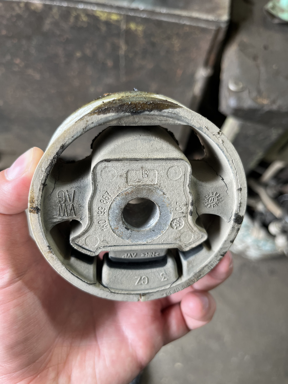 Фото в бортжурнале Volkswagen Jetta V