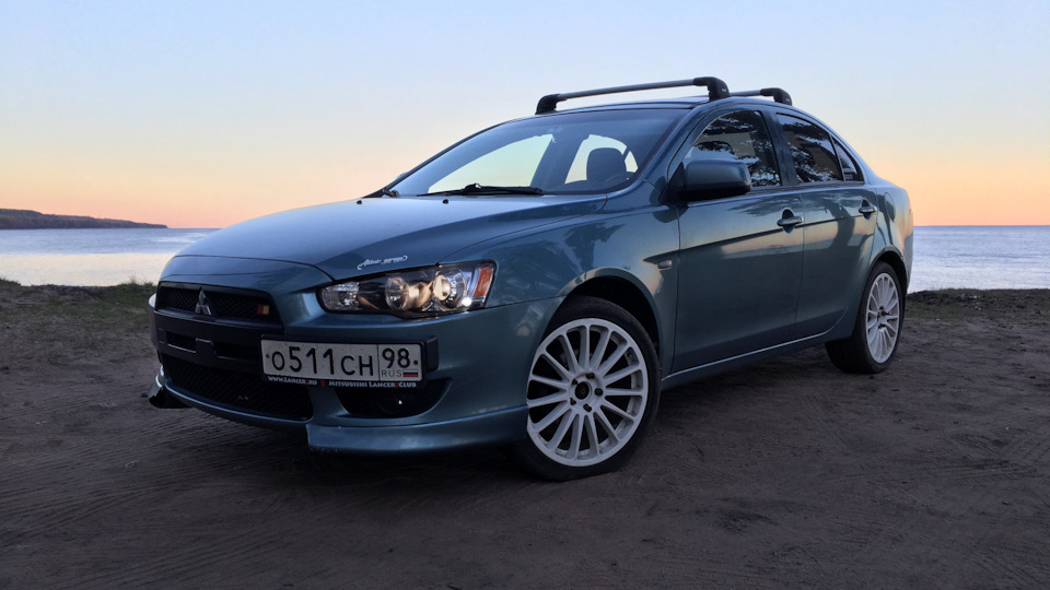 Mitsubishi Lancer Зелёный Икс