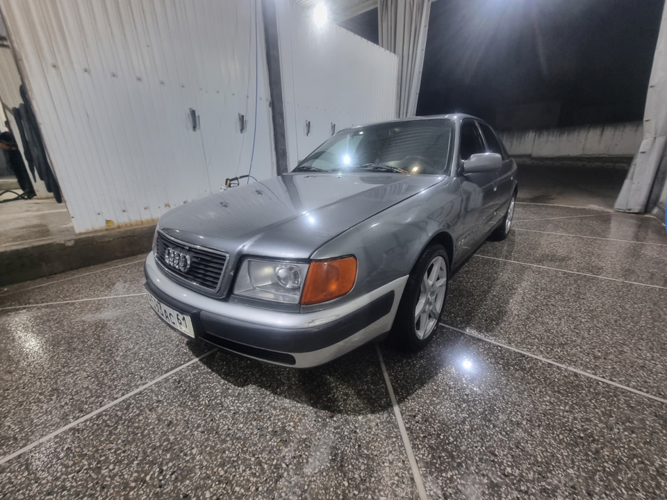 Фото в бортжурнале Audi 100 (C4)