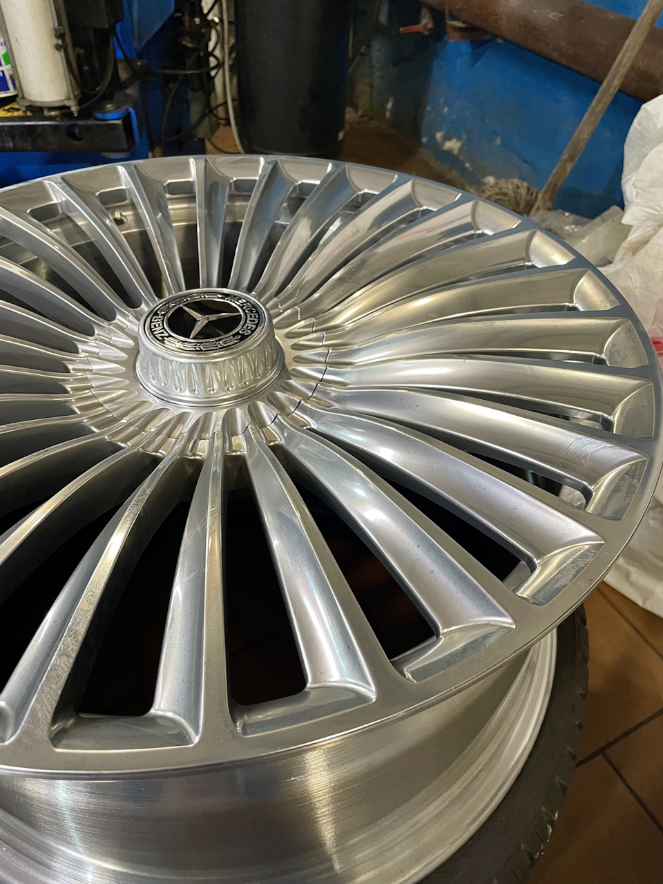 Фото в бортжурнале Mercedes-Benz E-Class (W213)