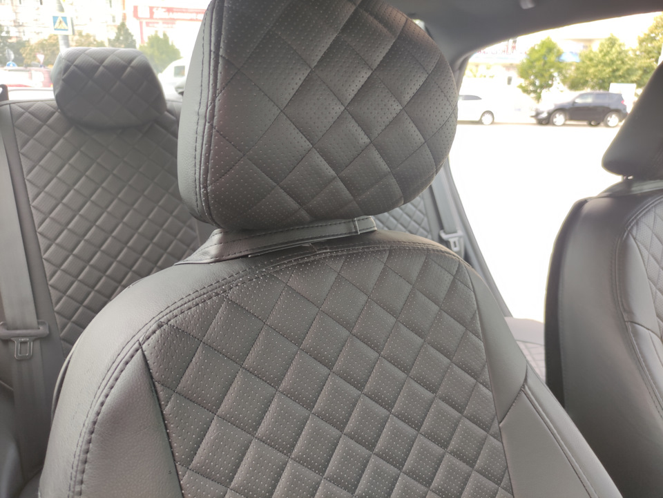 Крепление за подголовник — KIA Rio (3G)