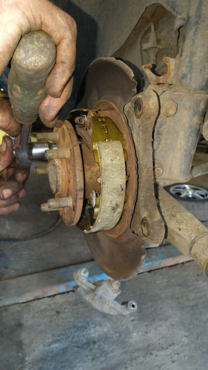 Фото в бортжурнале Toyota Celica (180)