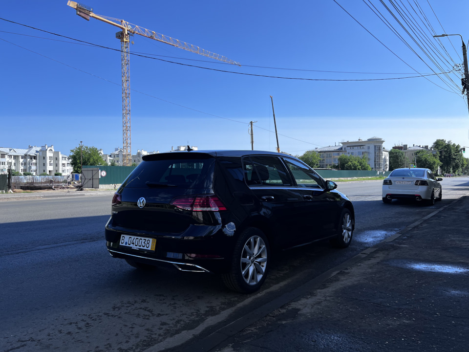 Главный герой фотографии Гольф из Германии, который я доставил в Ярославль. Нужна хорошая машина? Обращайтесь. — Saab 9-3 (2G)