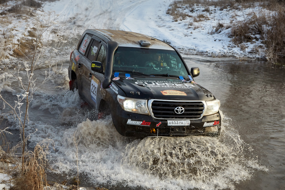 Фото в бортжурнале Toyota Land Cruiser 200