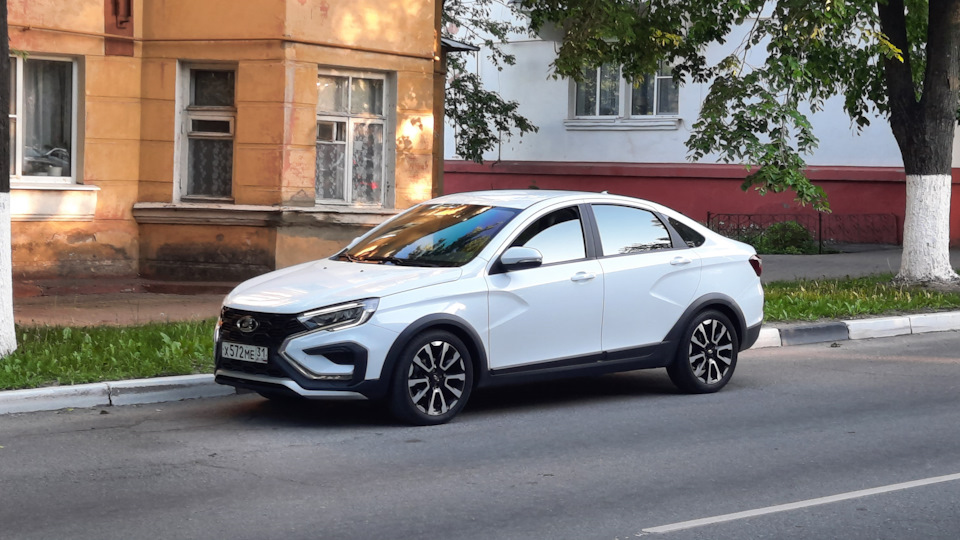 Lada Vesta Cross Касатка