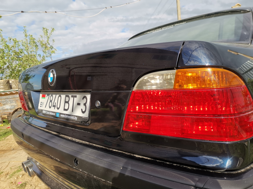 После — BMW 7 series (E38)