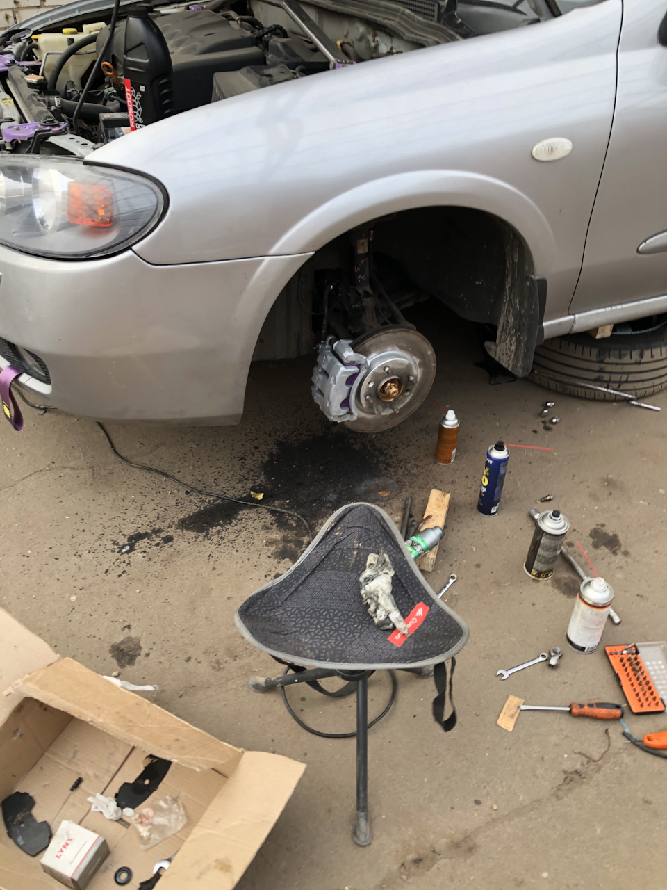 Делаем аналогию по левой стороне — Nissan Almera II (N16)