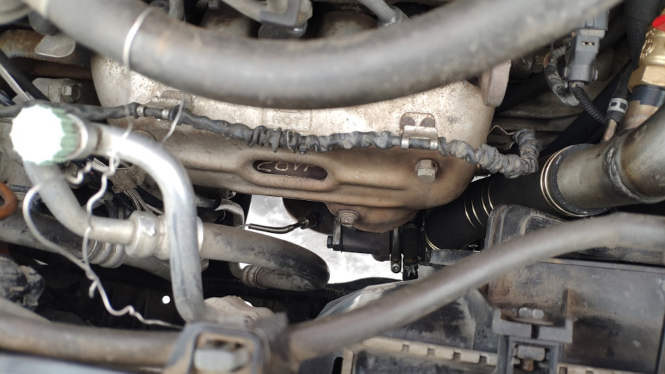 Расположение EGT — KIA Picanto (1G)
