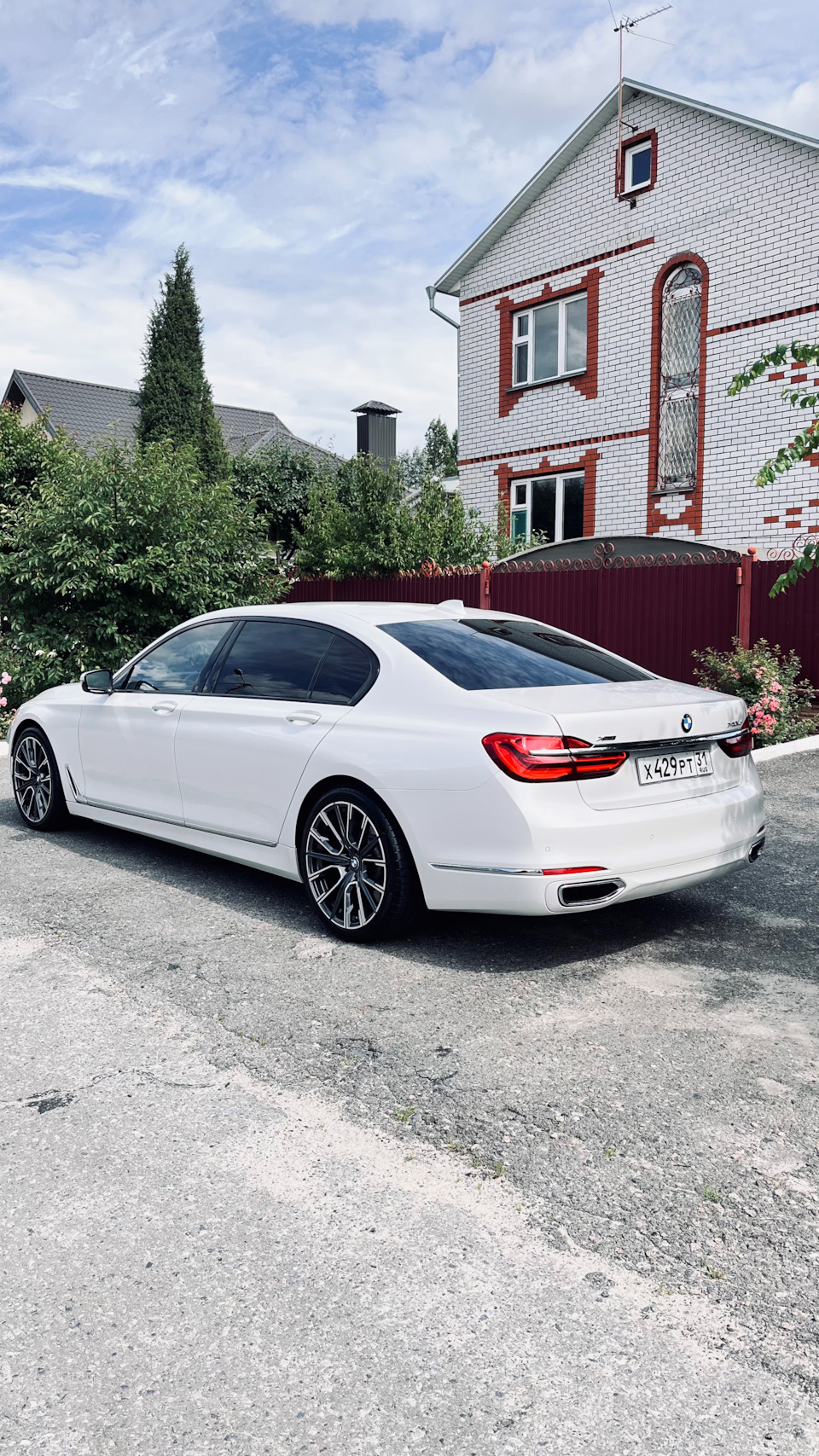 Фото в бортжурнале BMW 7 series (G11/G12)