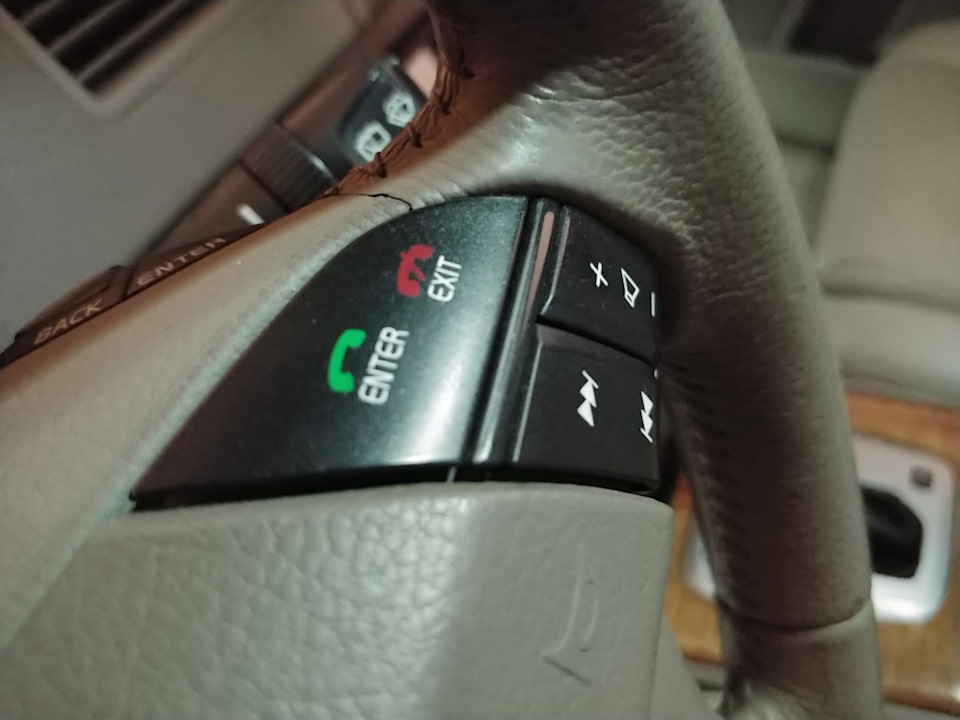 Кнопки — Volvo XC90 (1G)