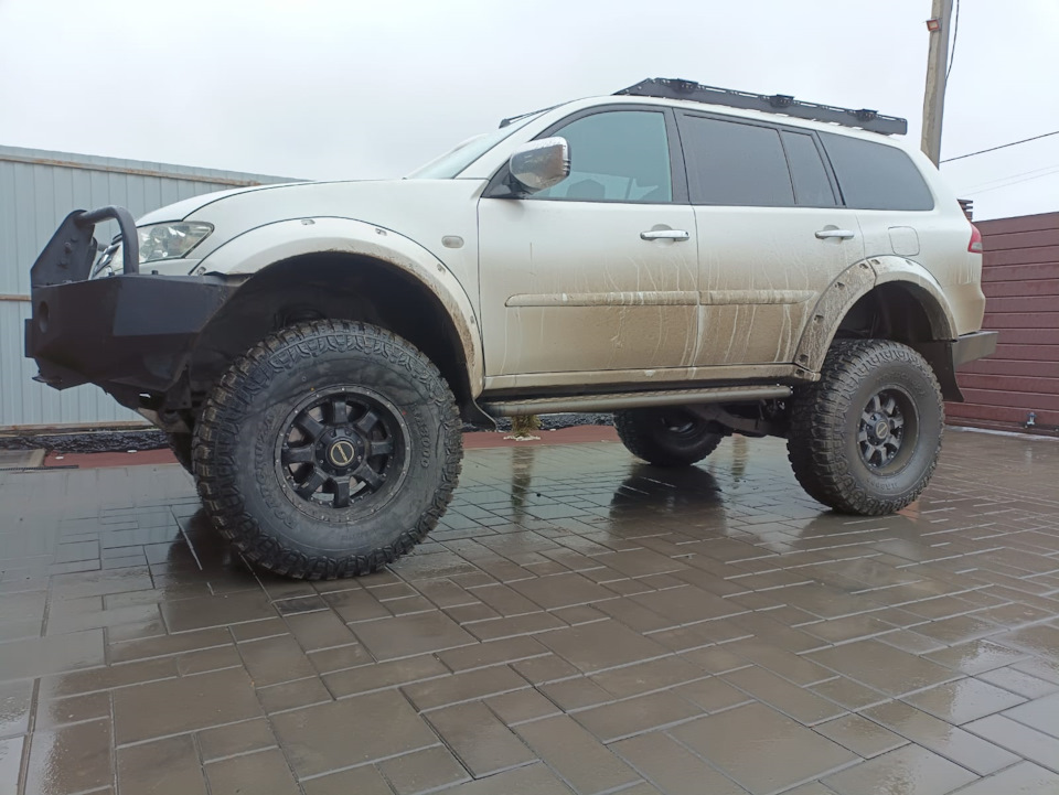 Photo from the logbook Mitsubishi Pajero Sport (2G)
