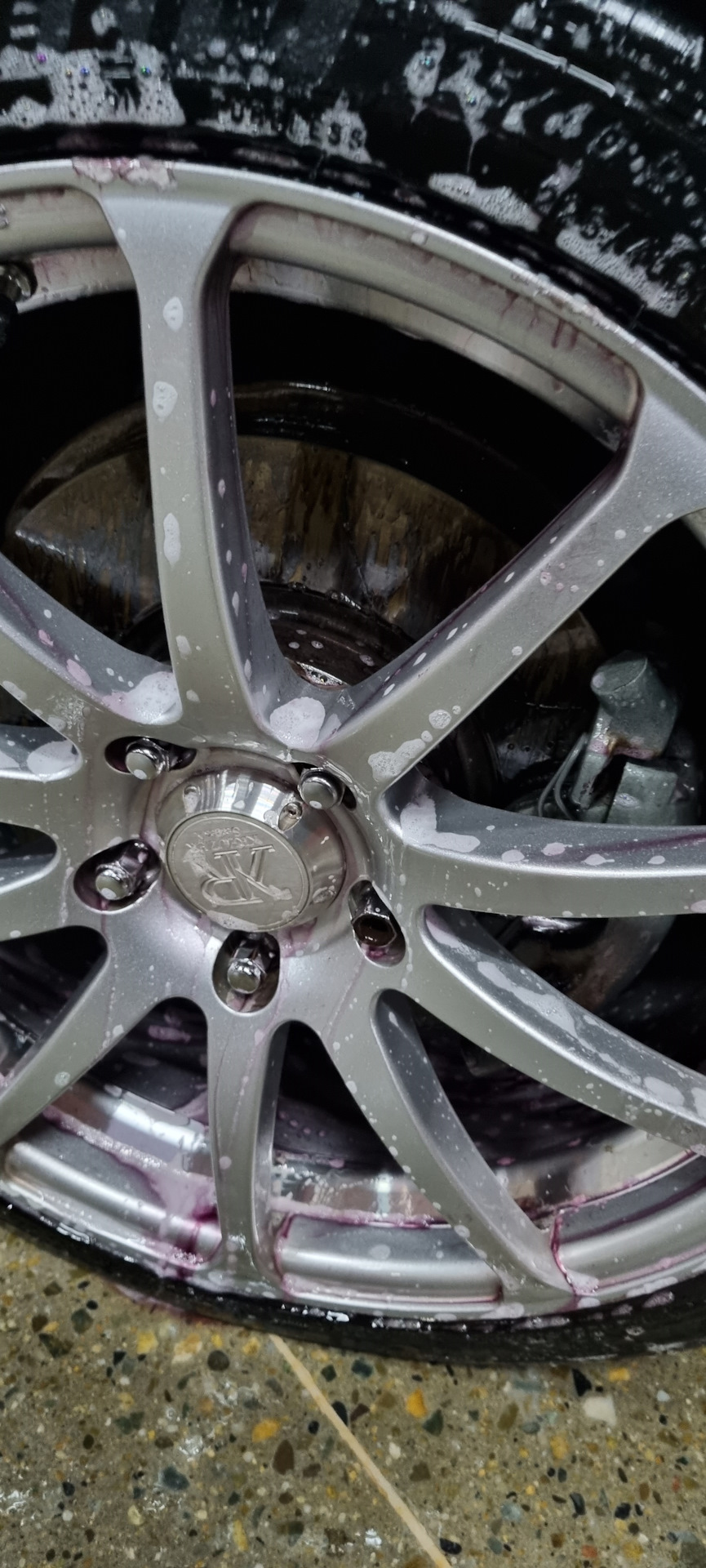 переднее колесо — Mazda 3 (1G) BK