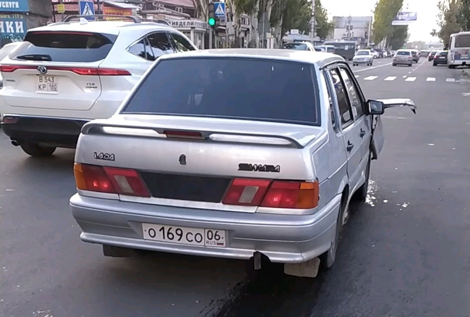 Передайте привет. — Lada Oka 1111