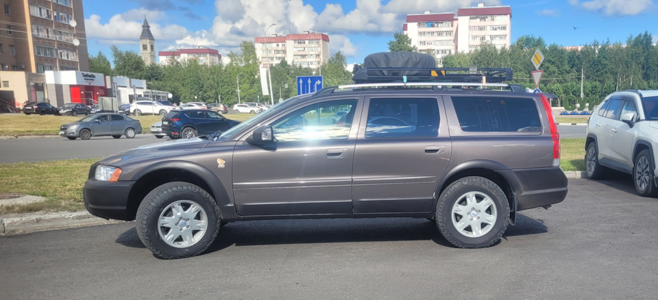 Фото в бортжурнале Volvo XC70 II