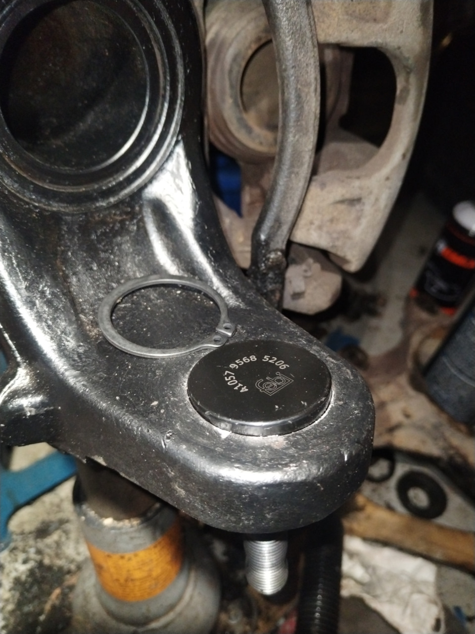 Нижняя — Jeep Wrangler (JK)
