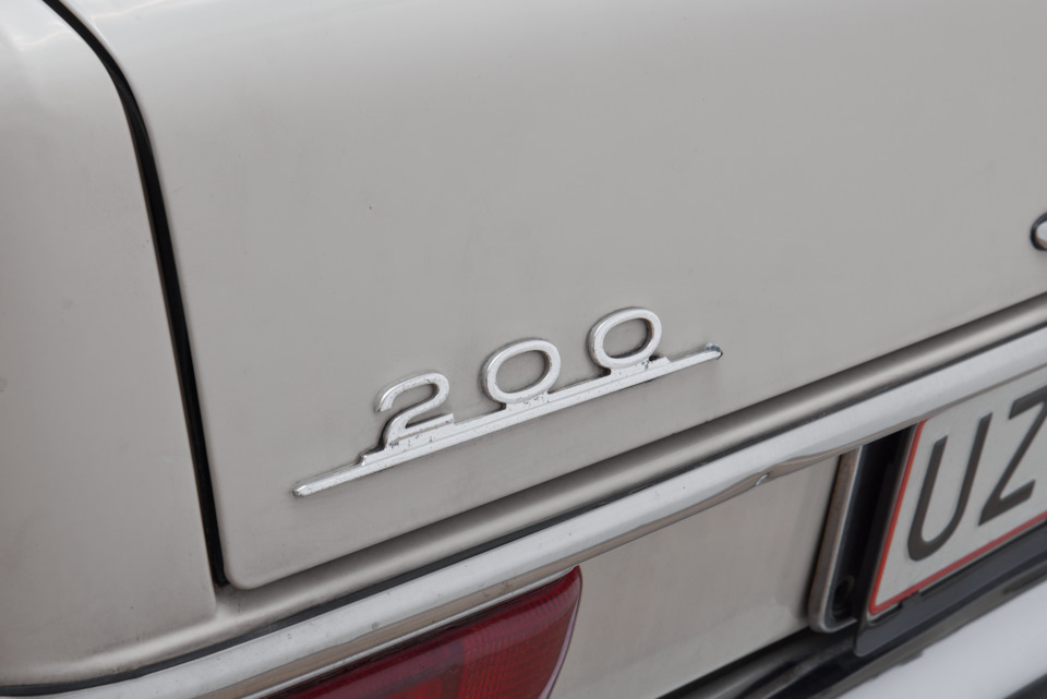 Фото в бортжурнале Mercedes-Benz W115