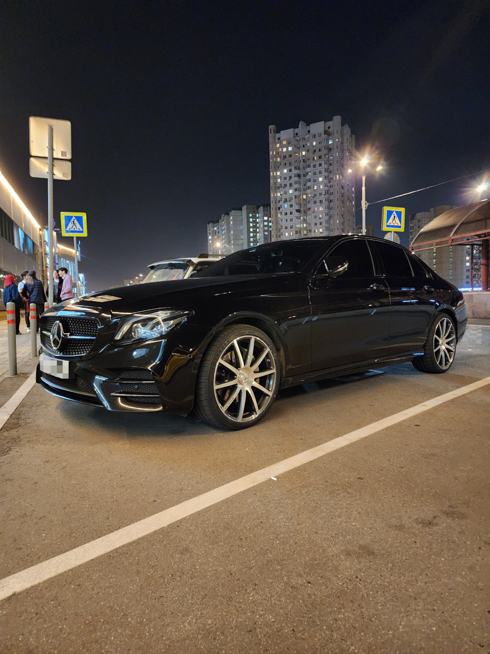 Фото в бортжурнале Mercedes-Benz E-Class (W213)