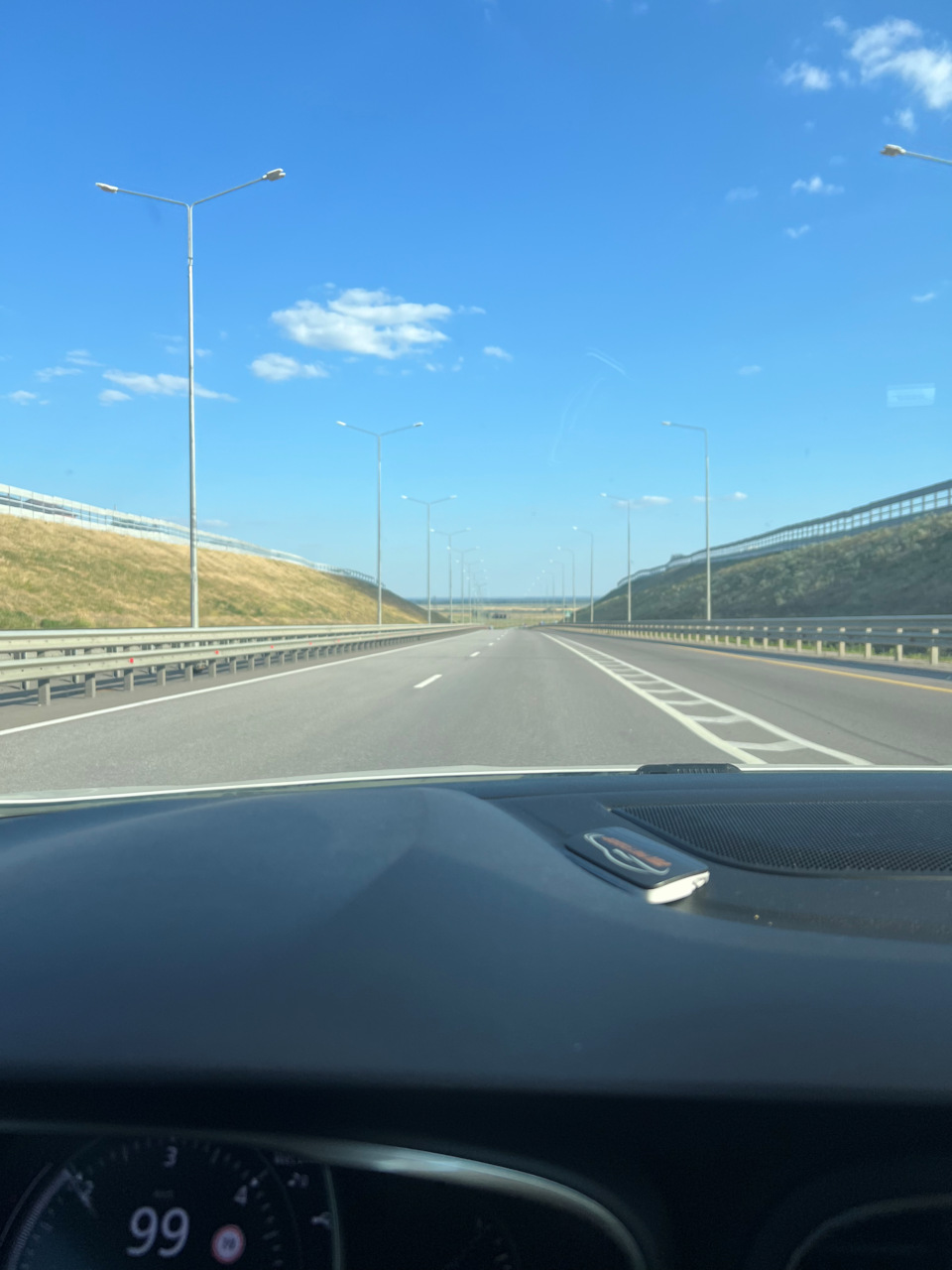 Фото в бортжурнале Renault Megane IV