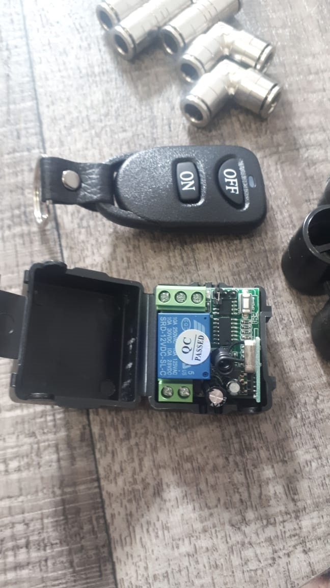 Фото в бортжурнале Toyota Prius (30)