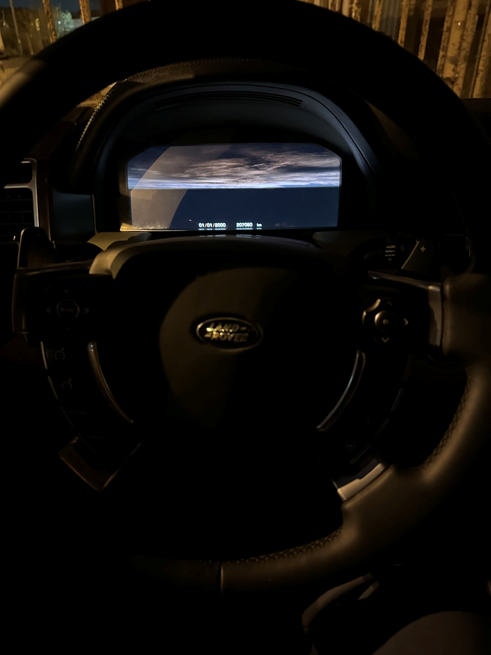 Фото в бортжурнале Land Rover Range Rover (3G)