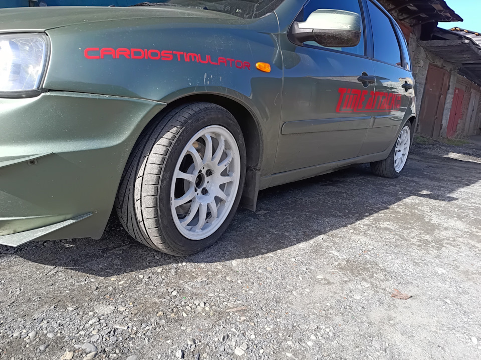 Фото в бортжурнале Lada Калина Спорт (1G)