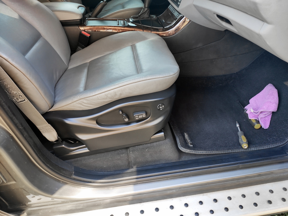 Фото в бортжурнале BMW X5 (E53)