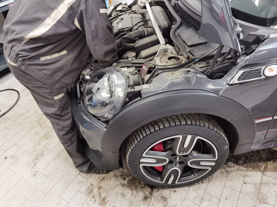 А, потом понял) — MINI John Cooper Works GP (R56)