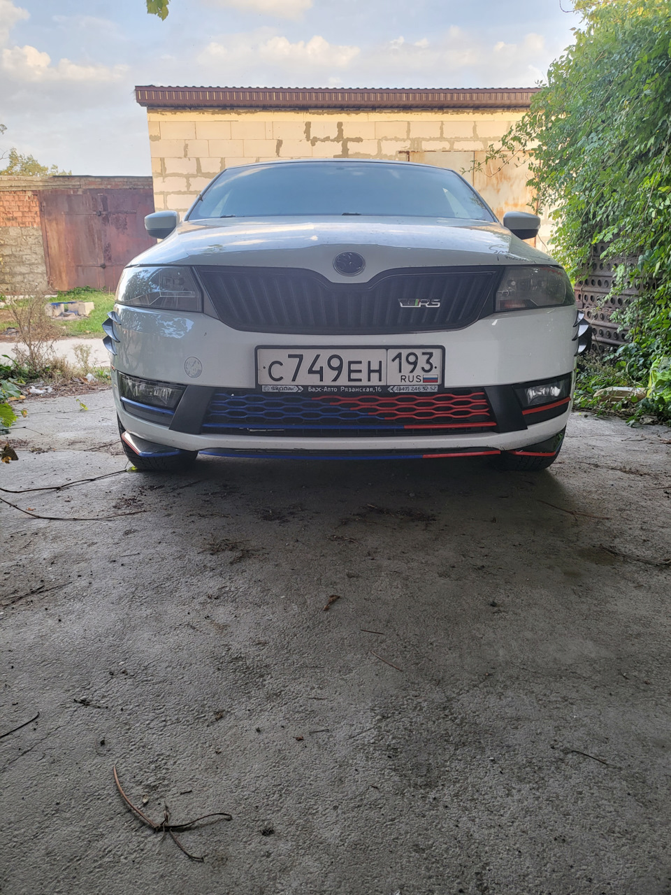 Фото в бортжурнале Skoda Rapid (1G)