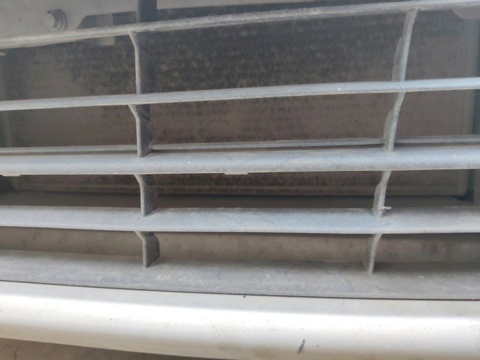 Фото в бортжурнале Renault Logan (2G)