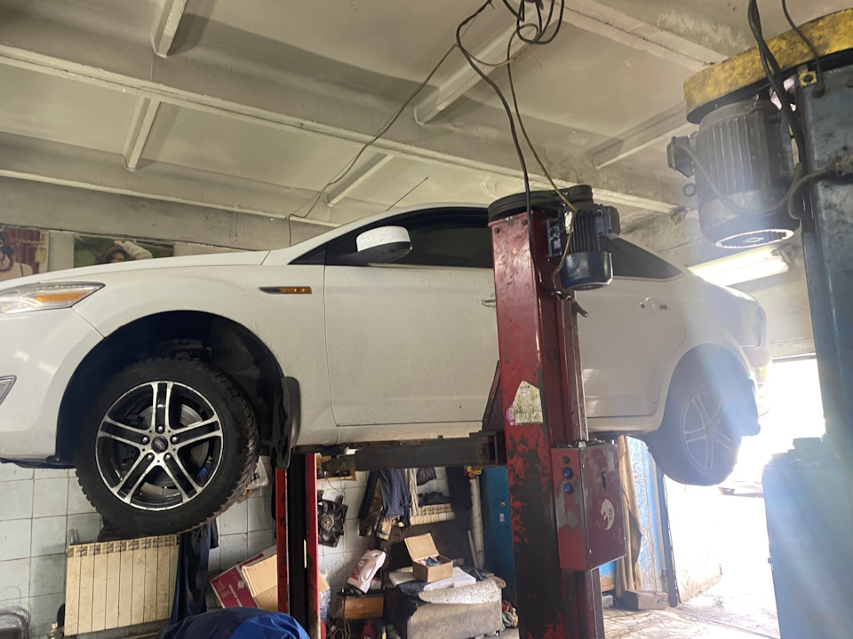 Фото в бортжурнале Ford Mondeo IV