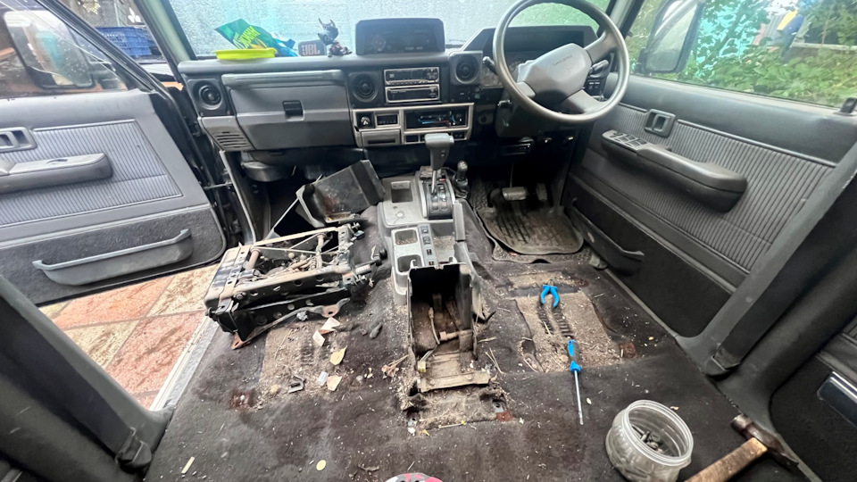 Фото в бортжурнале Toyota Land Cruiser Prado 70-series