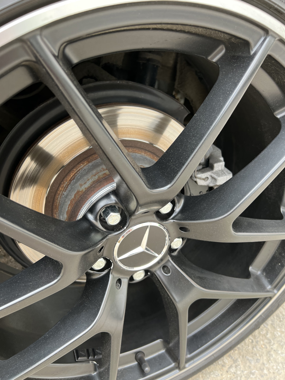 Фото в бортжурнале Mercedes-Benz E-Class Coupe (C207)