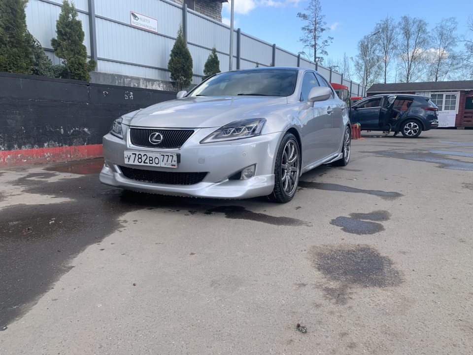 Фото в бортжурнале Lexus IS II