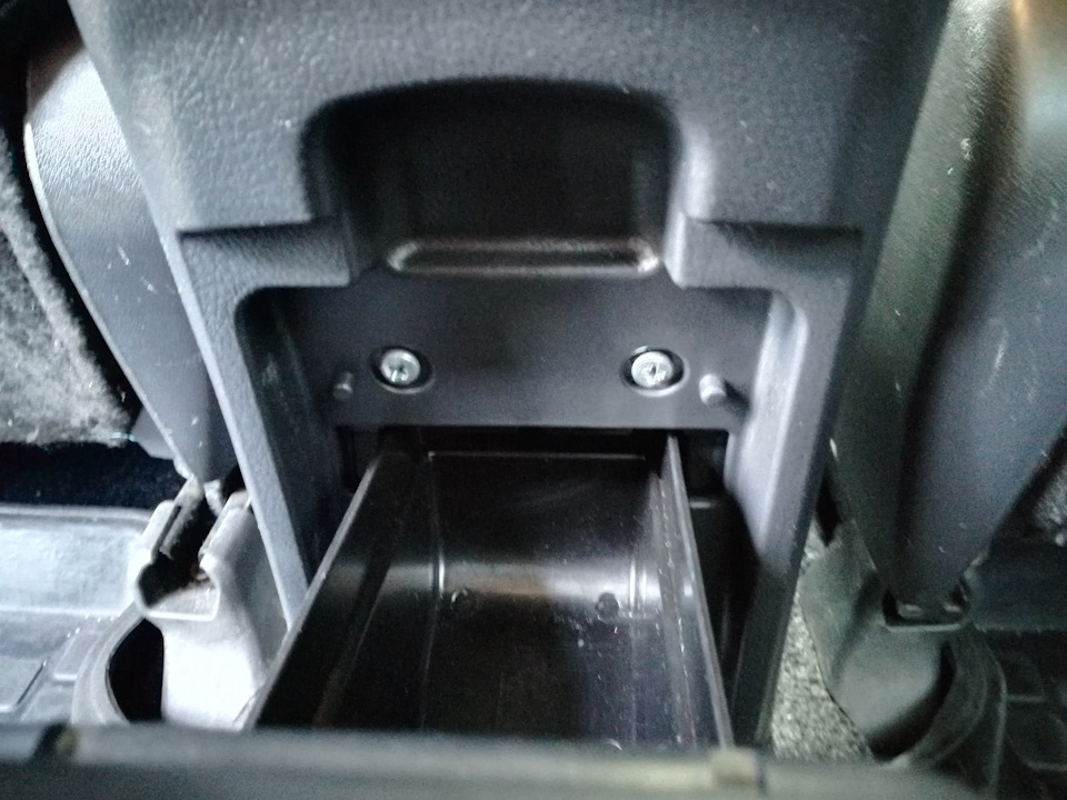 Фото в бортжурнале Toyota Corolla (140/150)