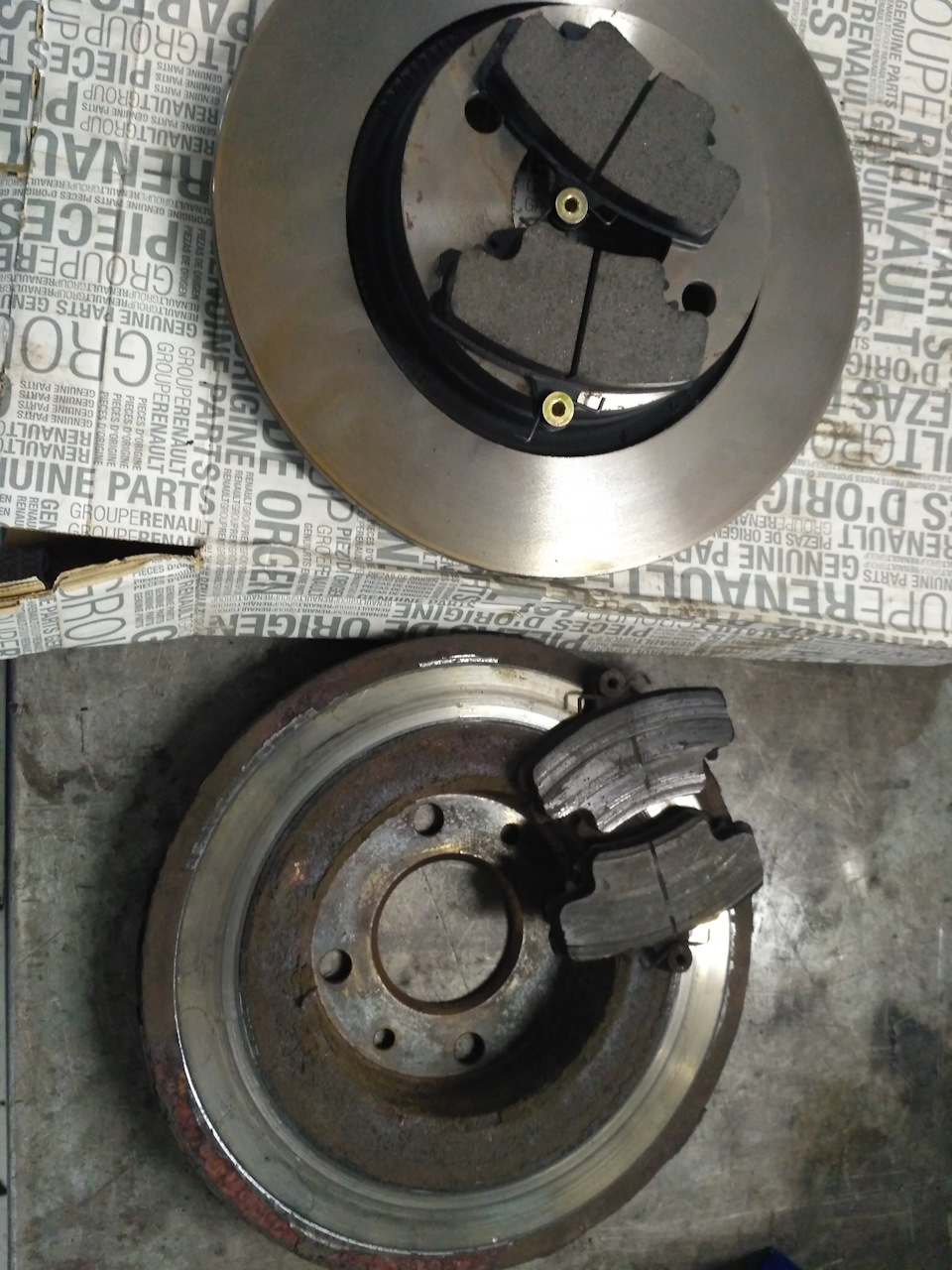 Фото в бортжурнале Renault Logan (1G)