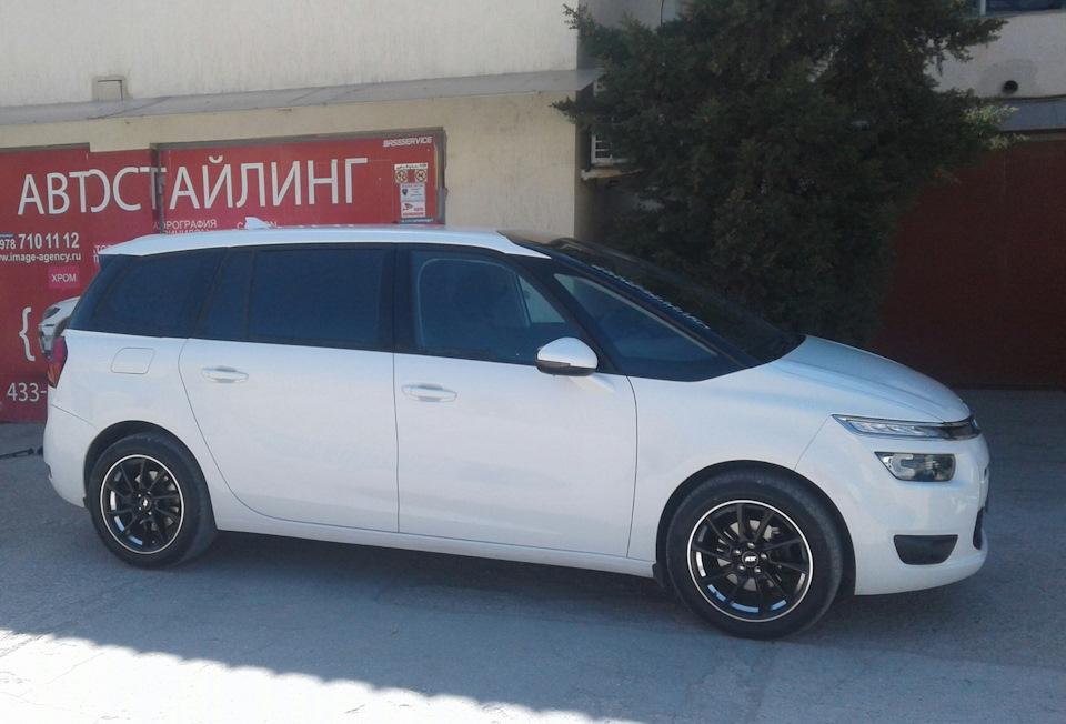 Фото в бортжурнале Citroen Grand C4 Picasso (2G)