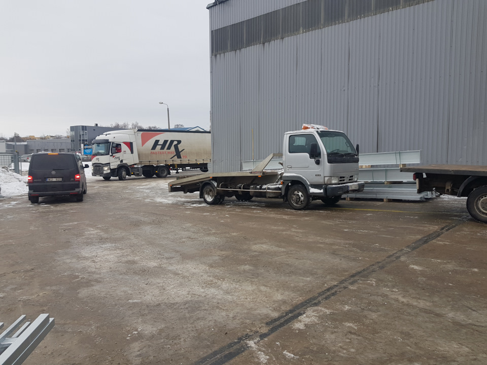 Фото в бортжурнале Nissan Cabstar