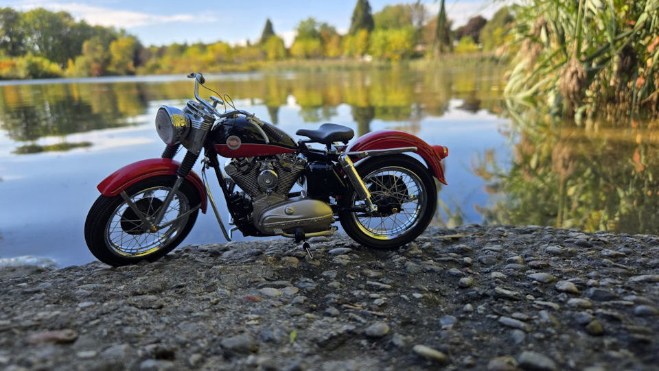 Harley Davidson XL Sportster 1957 1:10 Franklin Mint два в одном