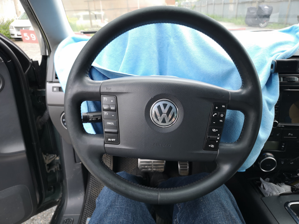 Фото в бортжурнале Volkswagen Touareg (1G)