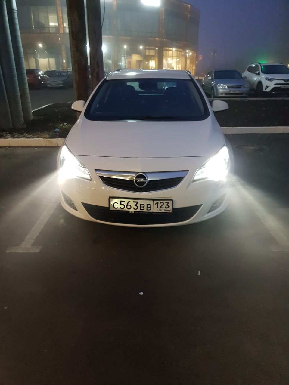 Фото в бортжурнале Opel Astra J