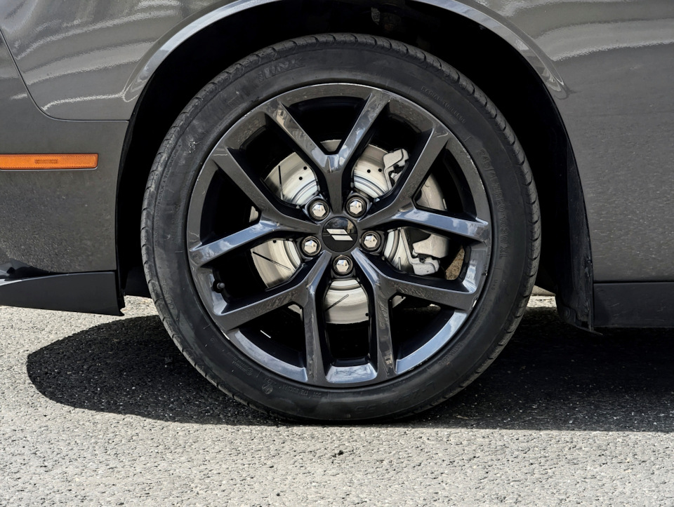 Фото в бортжурнале Dodge Challenger