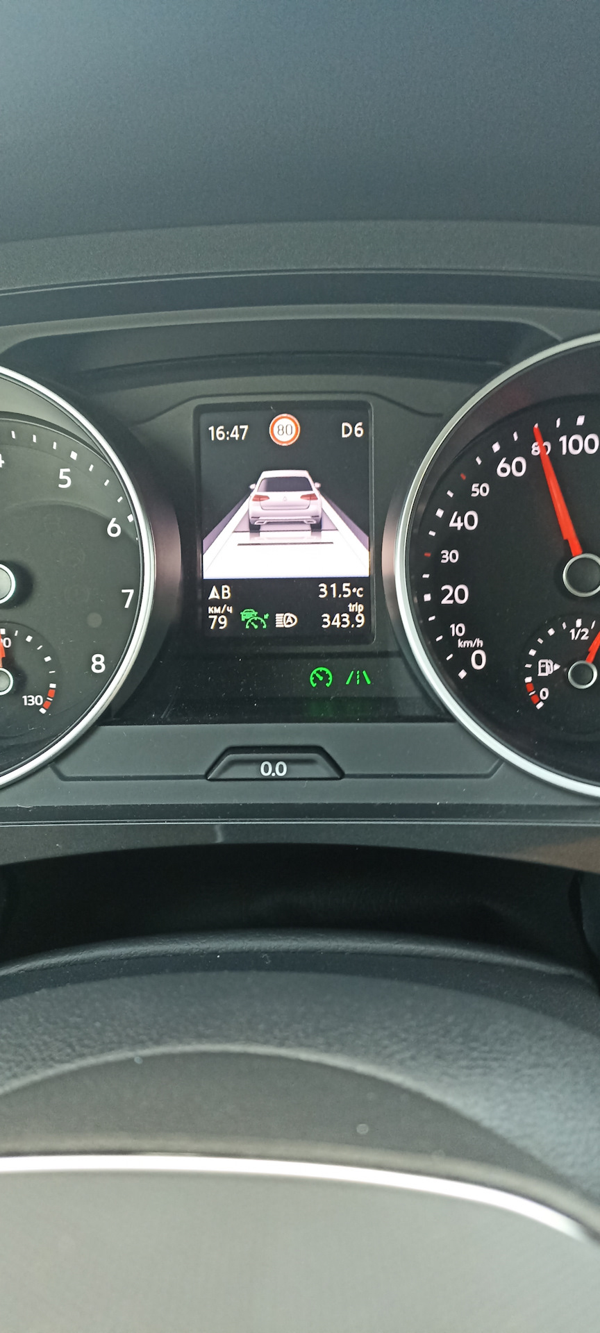 Фото в бортжурнале Volkswagen Tiguan (2G)