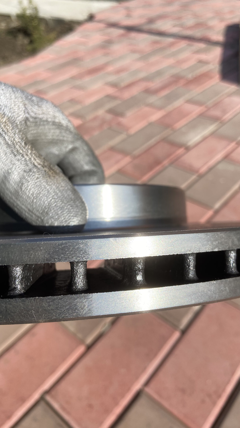 Диск тормозной передний для автомобилей Geely Emgrand EC7 (07 ) d 281 TRIALLI DF 270053 — Geely Emgrand 7. Запчасти на фото: DF270053