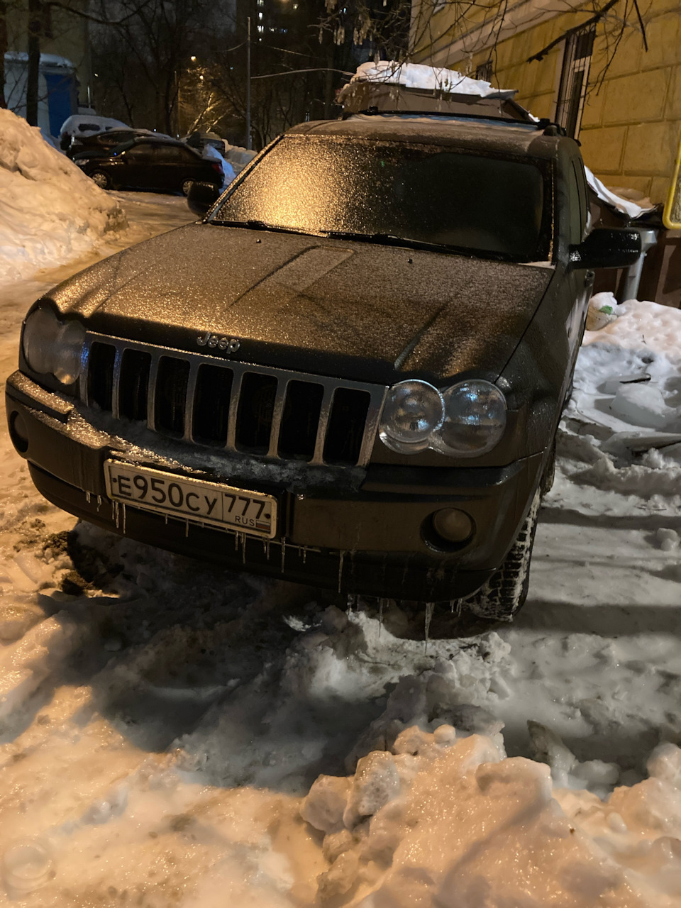 Фото в бортжурнале Jeep Grand Cherokee (WK)