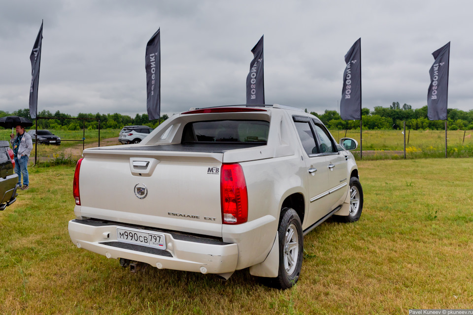 Фото в бортжурнале Cadillac Escalade (3G)