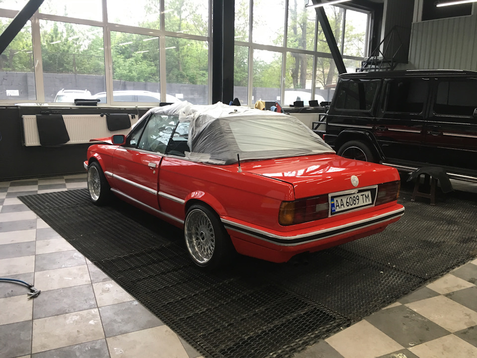 Фото в бортжурнале BMW 3 series Convertible (E30)
