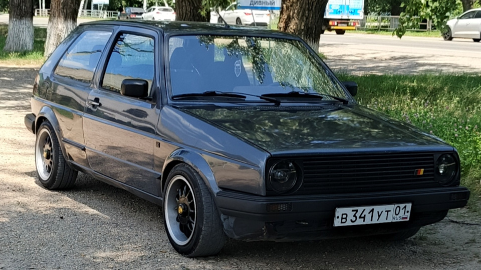 Volkswagen Golf 2 Car Mechanic Simulator
