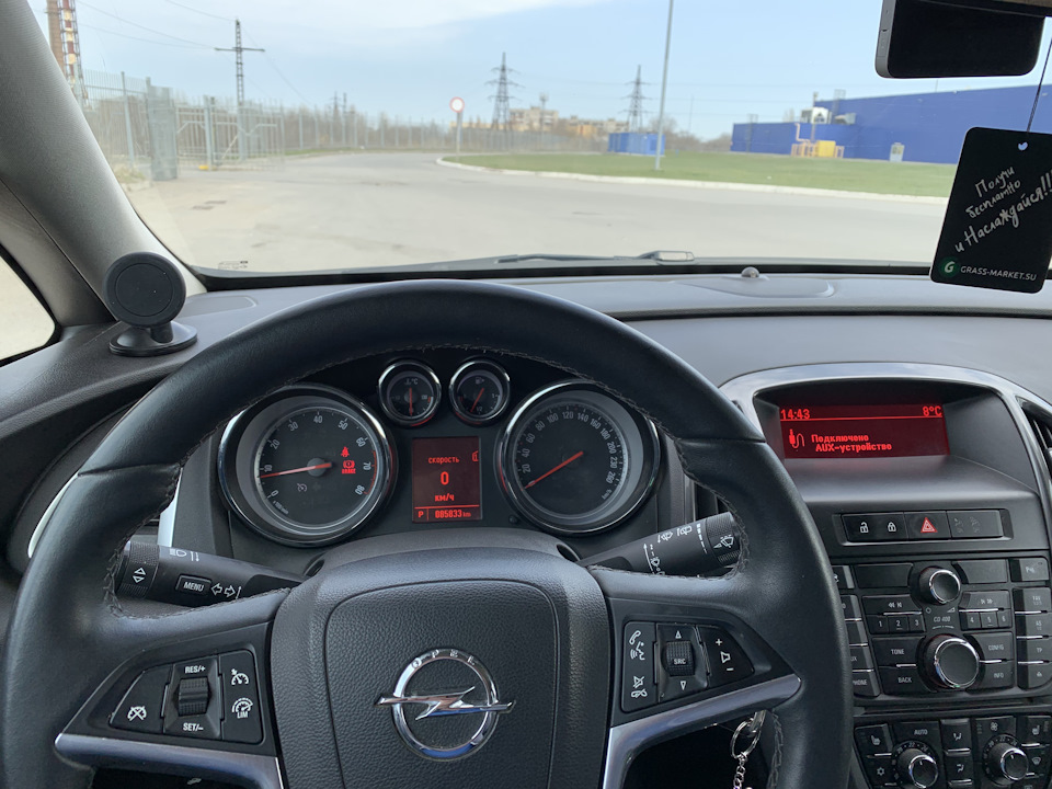 Фото в бортжурнале Opel Astra J