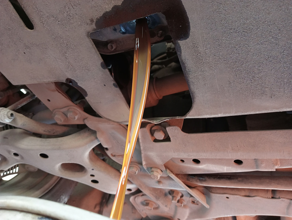 Фото в бортжурнале Toyota Corolla (140/150)