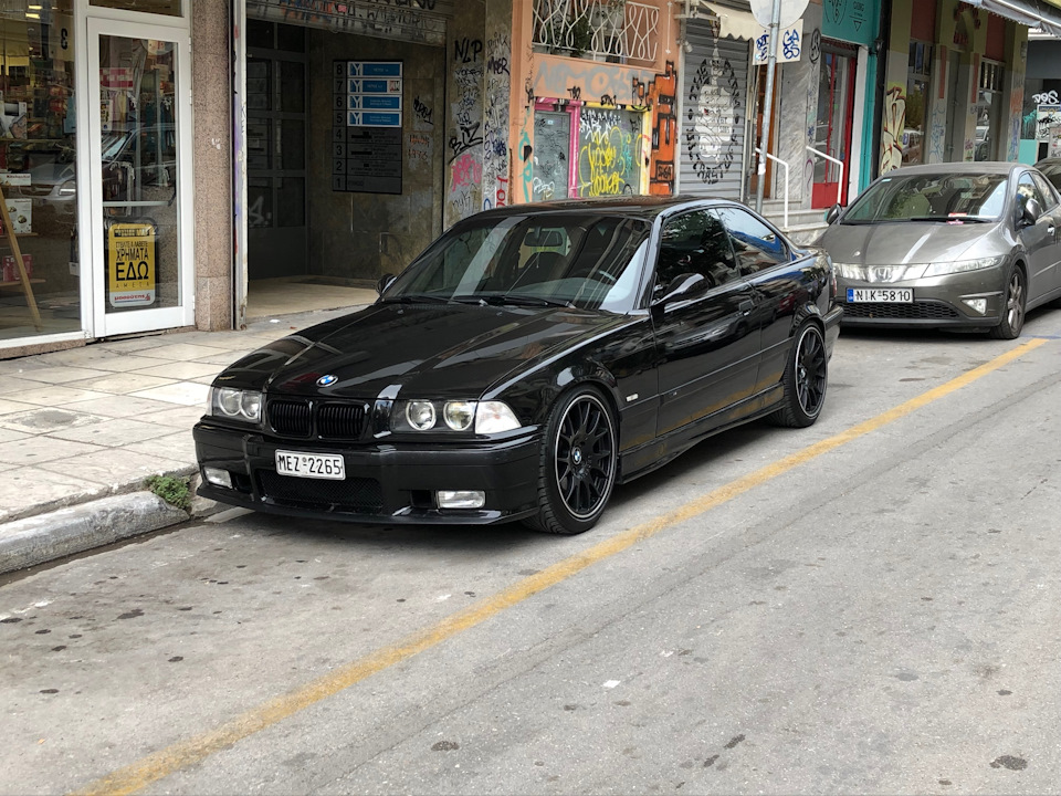 7 — BMW 3 series Coupe (E36). Запчасти на фото: ME22265